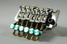 画像4: [Creatifinity Parts] チタン製 サドルマウントスクリュー 3mm 1本 ゴールド ベタ付けに便利な短いタイプ（長さ6mm）フロイドローズ等のFRT用アップグレードパーツ (4)